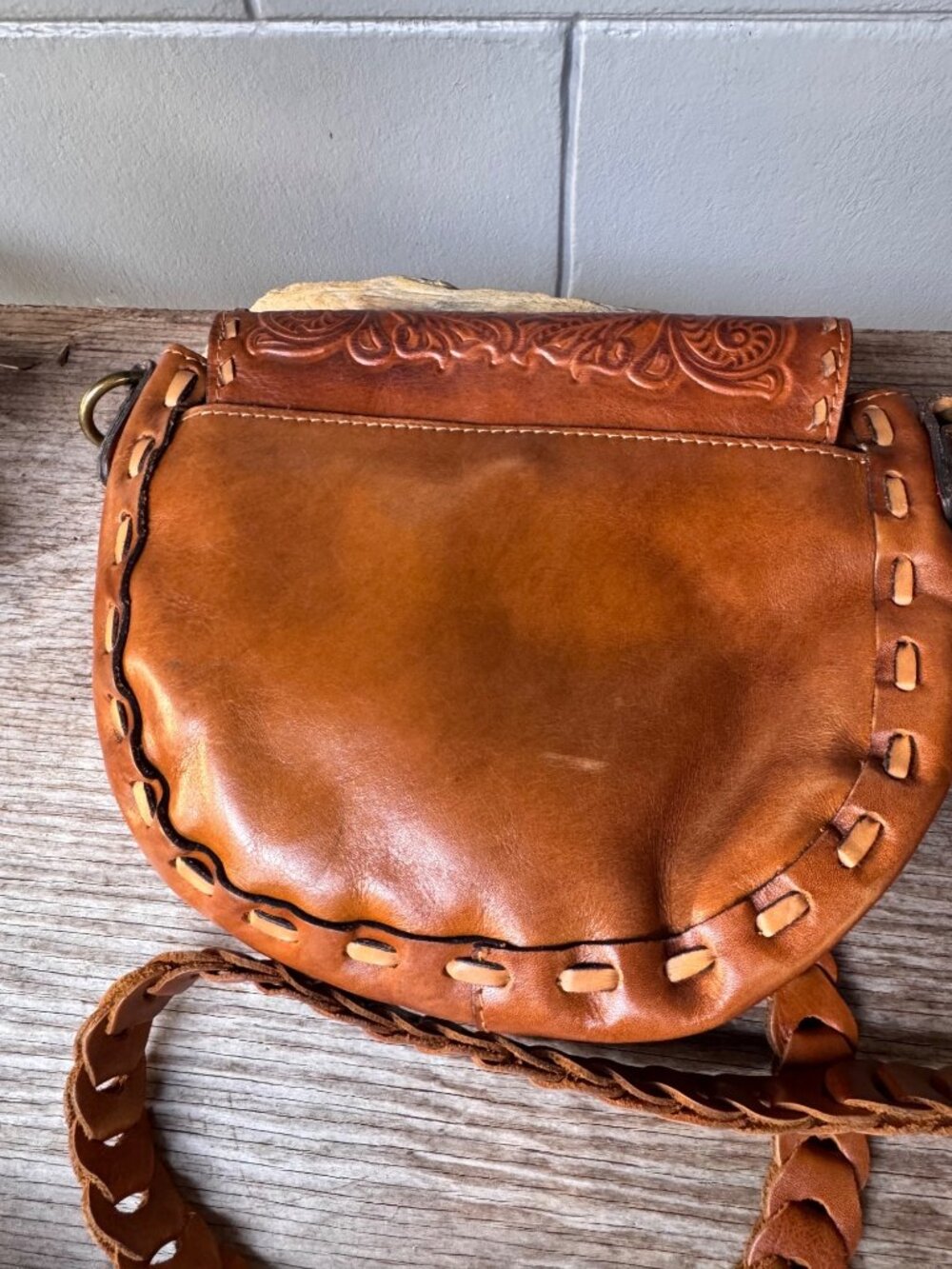 Patricia Nash Tooled Leather Saddle Crossbody Bag Brown Braided Strap Whipstitch - Picture 2 of 8